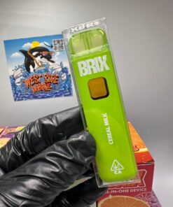 Alternative view of BRIX 2G DISPOSABLE All In One Rechargeable Vape With LED Screen